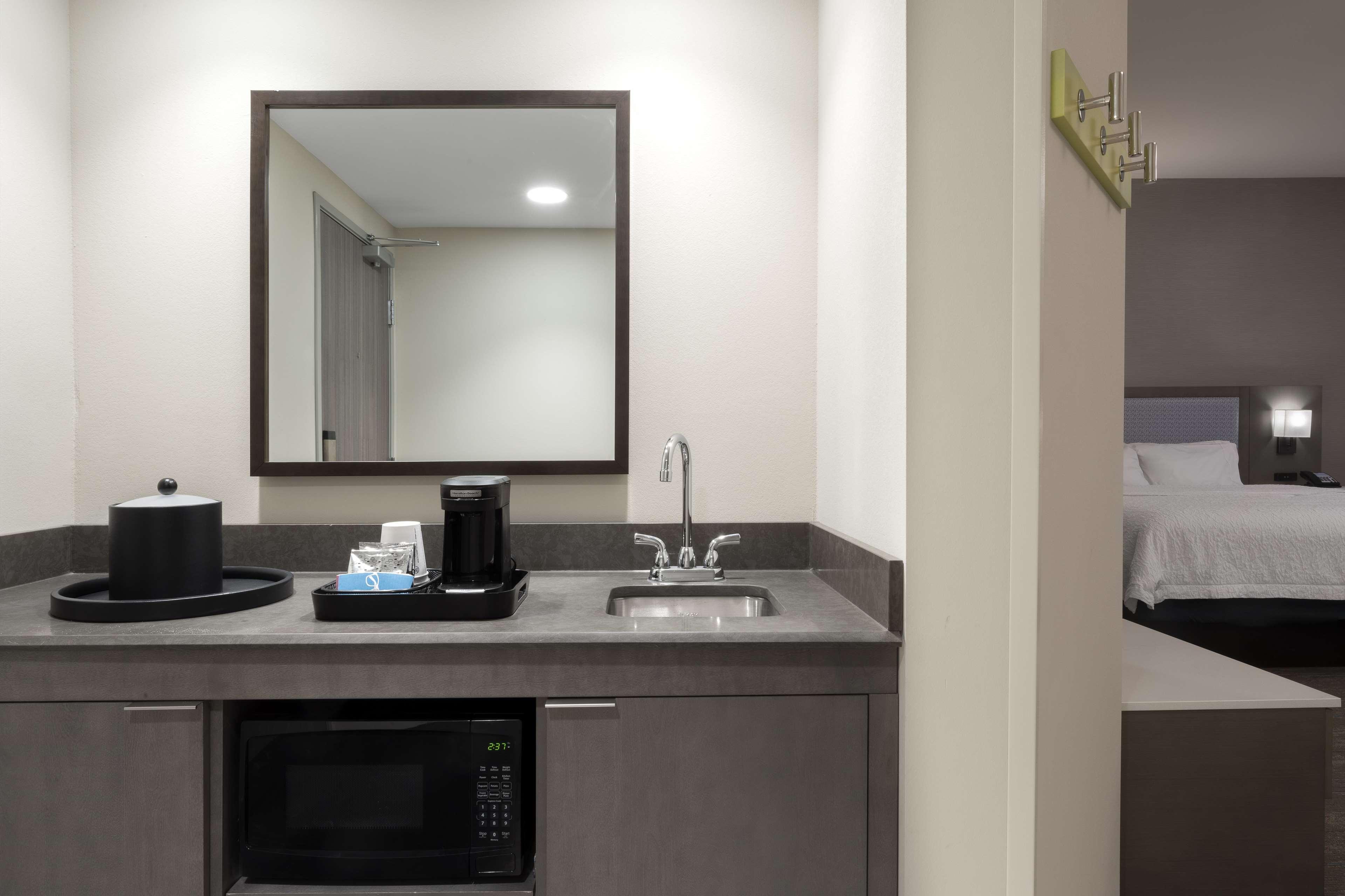 Hampton Inn & Suites St Charles Old Town Area, Mo 圣查尔斯 外观 照片