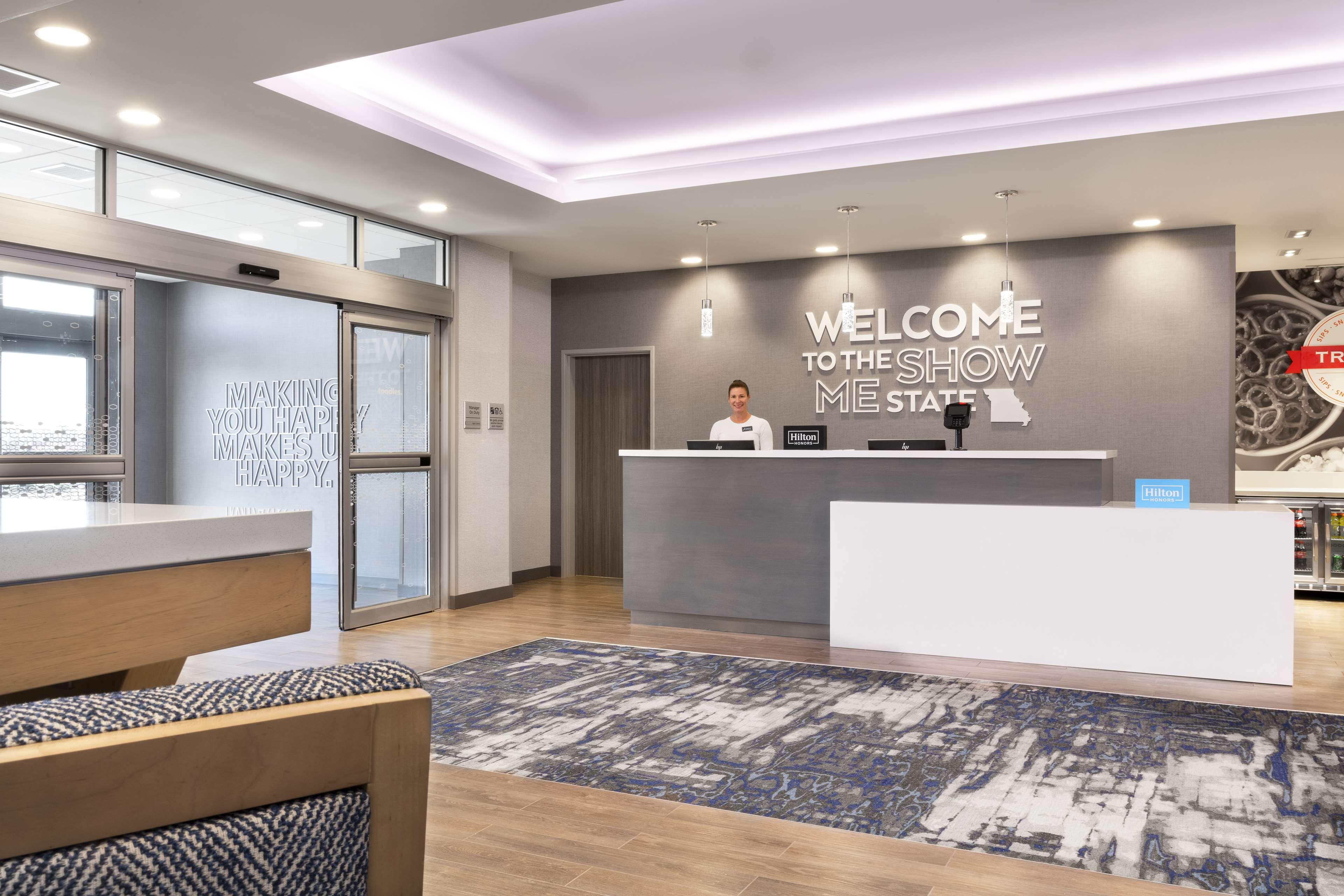 Hampton Inn & Suites St Charles Old Town Area, Mo 圣查尔斯 外观 照片