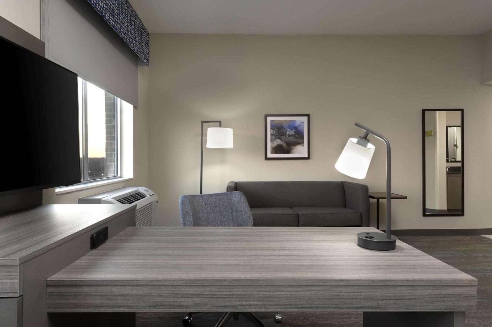 Hampton Inn & Suites St Charles Old Town Area, Mo 圣查尔斯 外观 照片